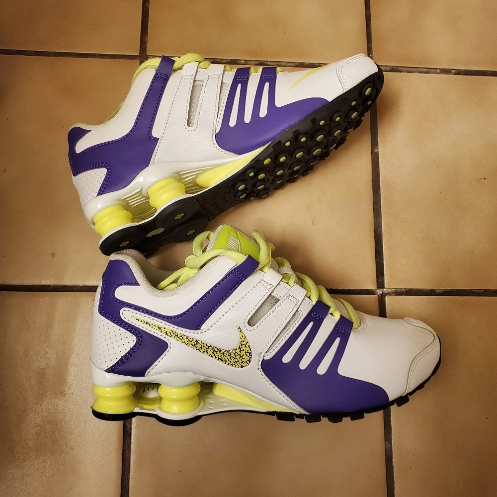 Nike shox